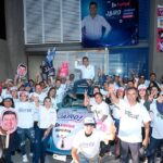 Jairo Morales arranca campaña emotiva en hora cero von familia, amigos y equipo cercano.