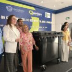 Dona Municipio de Querétaro 350 contenedores de residuos a la CANACO