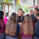 Encabeza Yuni Benítez honores a la bandera en Agua Zarca