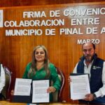 Firman convenio de colaboración municipio de Pinal y SESEQ