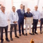 Celebra Gobernador Día de la Santa Cruz con el Colegio de Arquitectos