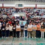 Beneficia Gaspar Trueba a 432 estudiantes con Lap Tops y Tablets