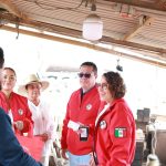 Reconoce Abigail Arredondo el trabajo del de artesanos y escultores de cantera durante su visita a Pedro Escobedo