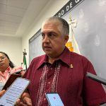 Recibe Sinuhé Piedragil rezago de 120 iniciativas pendientes