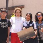 Entrega diputada equipos de cómputo en San Juan del Río, por programa “Uniendo las Voces”