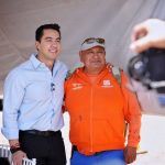 Reconoce Felifer Macías a trabajadores de la Secretaría de Obras Públicas por el “Día de la Santa Cruz”