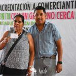 Acreditan a 55 comerciantes en manejo higiénico de alimentos en Agua Zarca