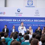 Entregan auditorio a secundaria general no. 4 “Benito Juárez”