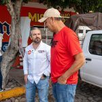 Recorre Adrián Alvaradejo comunidades de Corregidora para dialogar con habitantes