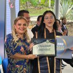 Acompaña Lupita Ramírez a la nueva generación de docentes de la CBENEQ