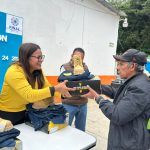 Encabeza Lupita Ramírez jornada de recolección de tiliches y entrega de uniformes a barrenderos de Pinal