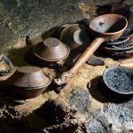 Hallan 179 piezas prehispánicas en una cueva de Chiapas