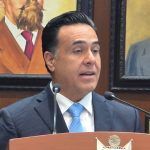 Programa “Contigo sin Fronteras” apoyará a 100 adultos mayores de Querétaro a tramitar su visa