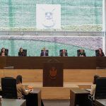 Cuestionan Morena y PVEM gestión de Kuri durante entrega de su quinto informe