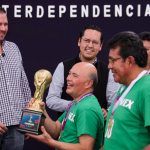 Premia Chepe Guerrero a ganadores del Torneo Interdependencias Corregidora 2026