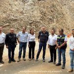 Supervisan zona de derrumbe en la carretera Jalpan–Rioverde 